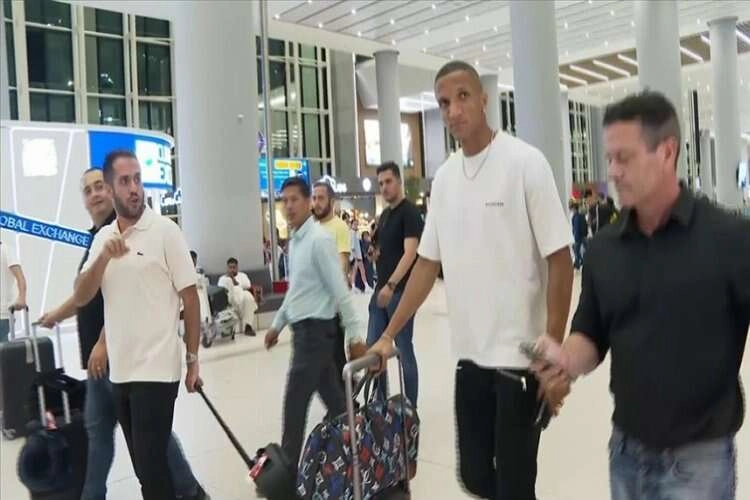 Rodrigo Becao transfer görüşmeleri için İstanbul'da haberinin görseli