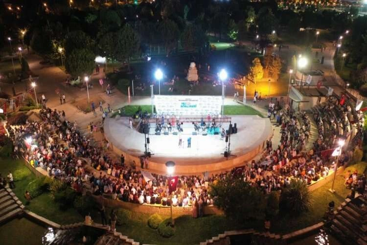 Denizli’de yaz konserleri başlıyor haberinin görseli
