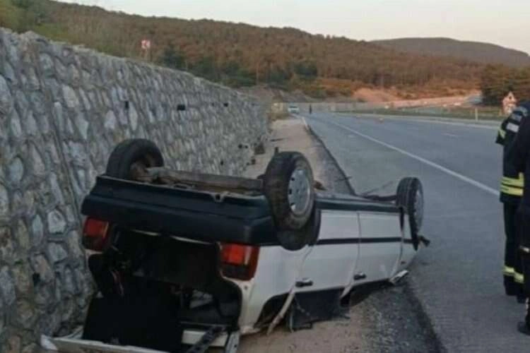 Kütahya'da ticari araç takla attı haberinin görseli