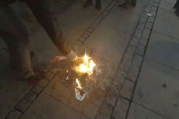 Danimarka’da Kur’an-ı Kerim'e çirkin saldırı haberinin görseli