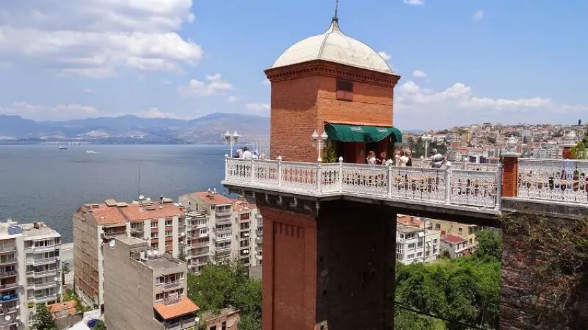 izmir-Tarihi-Asansör-ilkses