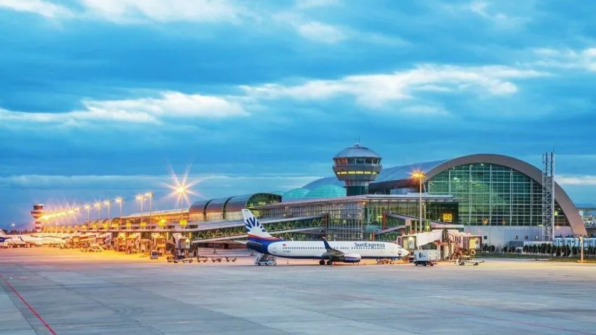 İzmir Adnan Menderes Havalimanı