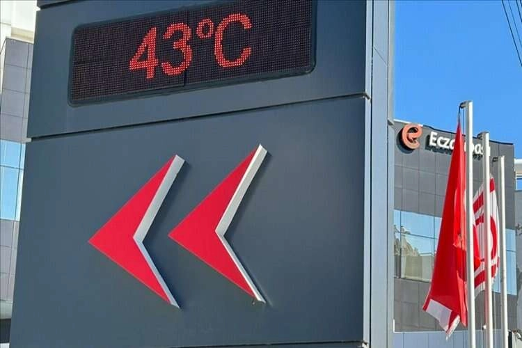 KKTC'de yangın riski! Kırmızı kod verildi haberinin görseli