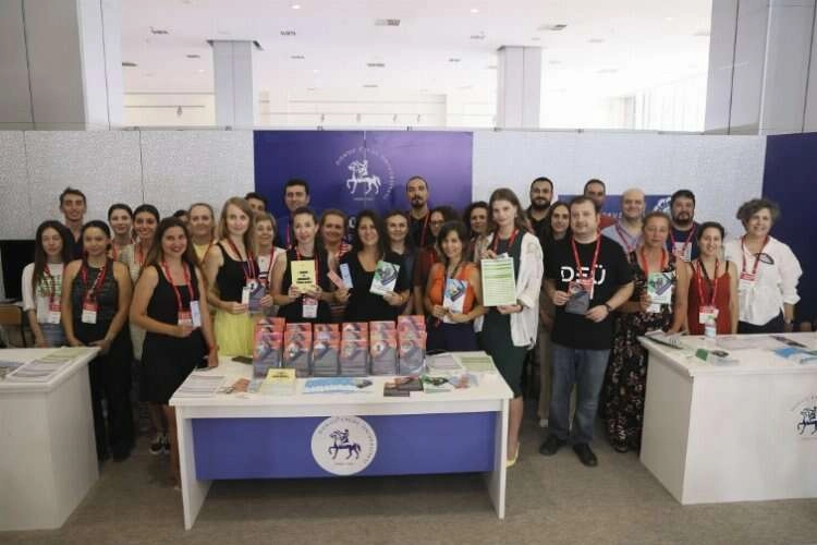 Öğrencilerden DEÜ'ye yoğun ilgi