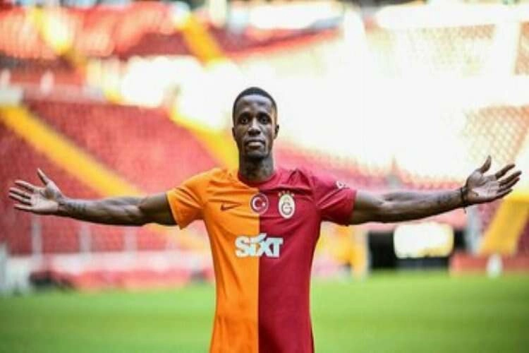 Galatasaray'lı Zaha'dan kötü haber