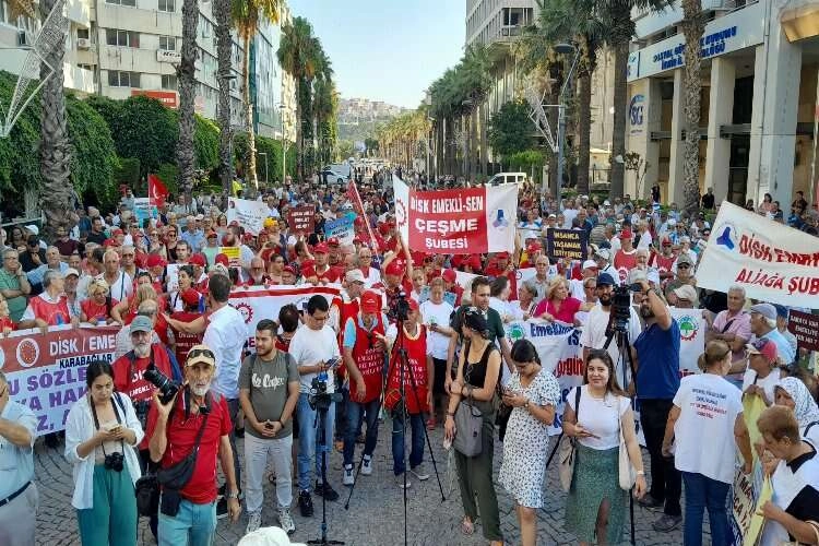 İzmir’den zamlara karşı ‘isyan’ seli: Bıçak kemikte! Utanın!