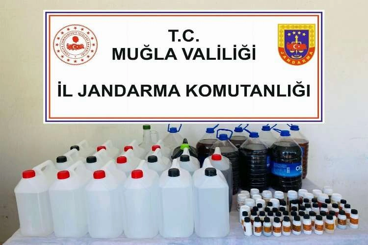 Muğla'da kaçak alkol operasyonu!  haberinin görseli