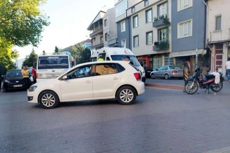 Kütahya'da trafik kazası! Otomobil motosiklet ile çarpıştı haberinin görseli