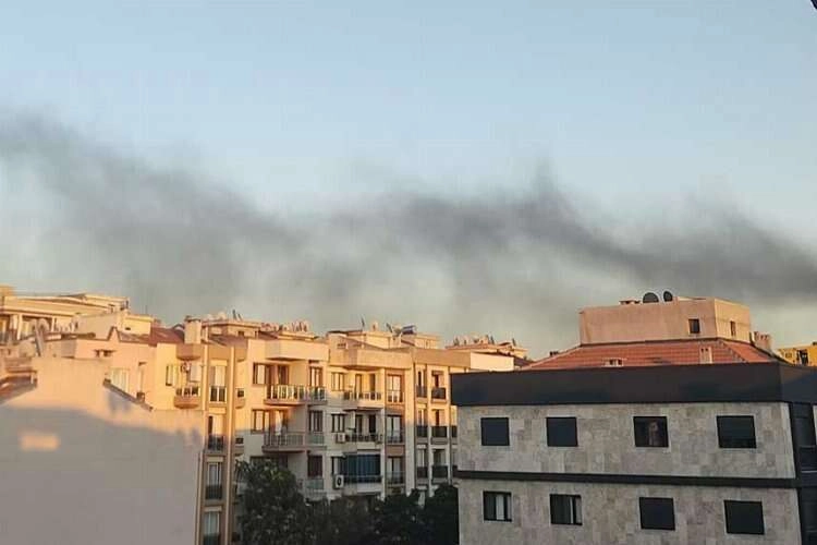 İzmir Buca'da korkutan yangın! haberinin görseli