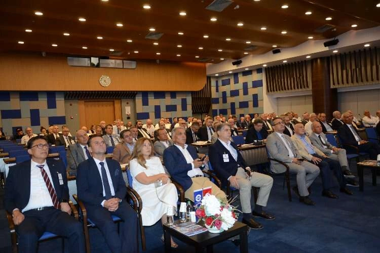 Yorgancılar: Türkiye ekonomisi için kalıcı tedavi şart haberinin görseli