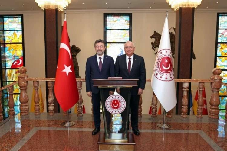 Bakan Güler ve Bakan Yumaklı bir araya geldi