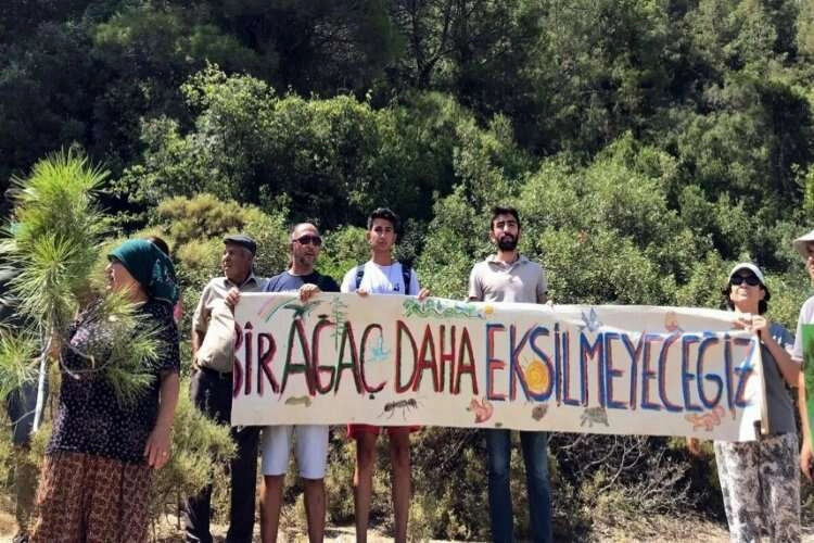 Akbelen için dört dilde açıklama: “Bu mesajı tüm dünyaya yayın” haberinin görseli