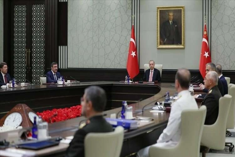 Cumhurbaşkanı Erdoğan başkanlığındaki Yüksek Askeri Şura toplantısı başladı