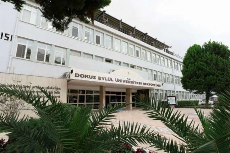 DEÜ'de YKS başarısı ödüllendirilecek haberinin görseli