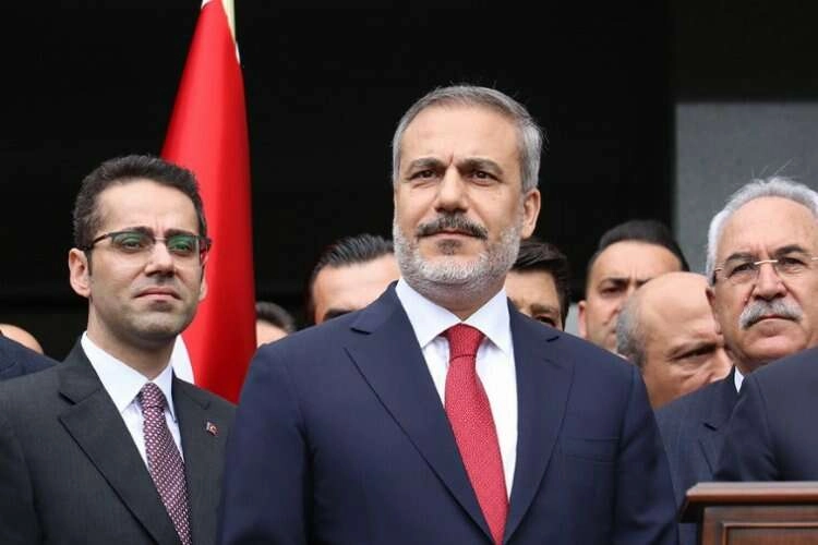 Bakan Fidan Ukrayna Dışişleri Bakanı Kuleba ile görüştü haberinin görseli