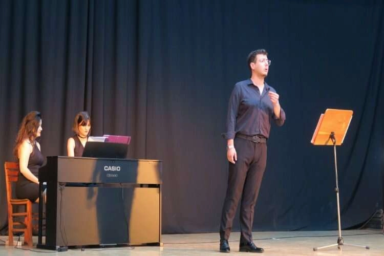Foça'da klasik müzik şöleni... Kulakların pası silindi haberinin görseli