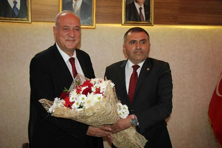 MHP Samsun İl Başkanlığı'nda devir teslim töreni