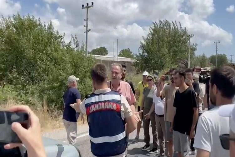 Akbelen yolunda 'çevirme' gerginliği haberinin görseli