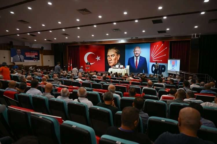 CHP Konak İlçe Kongresi gerçekleşti haberinin görseli