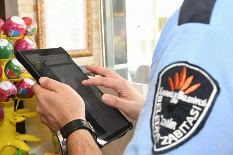 Karabağlar'da hizmette dijitalleşme dönemi haberinin görseli