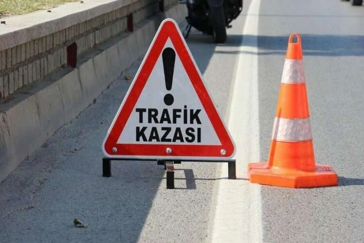 Afyonkarahisar'da zincirleme kaza: Yaralılar var!