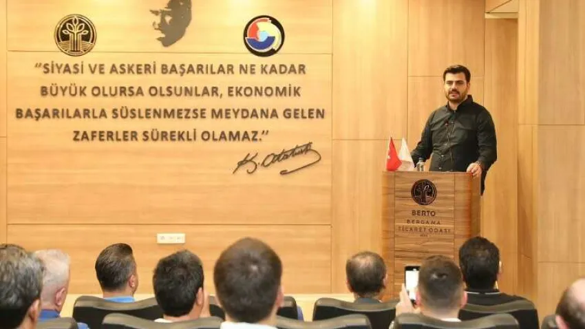 Eyyüp Kadir İnan Bergama_ilkses (1) (Özel)
