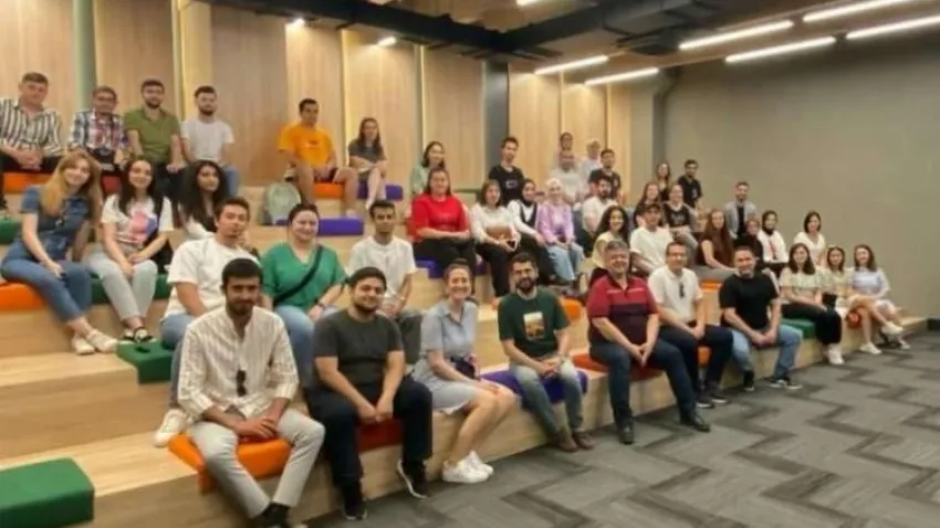 Yeni babalara haftalık 1 gün izin verilecek haberinin görseli