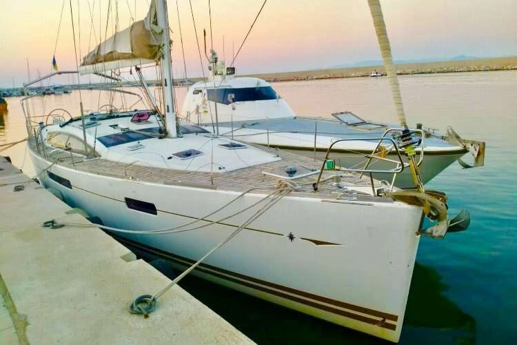 İzmir'de göçmen kaçakçılığı operasyonu  haberinin görseli