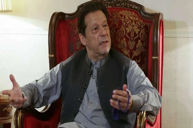 Pakistan’ın eski Başbakanı Khan’a 5 yıl siyasi yasak getirildi haberinin görseli