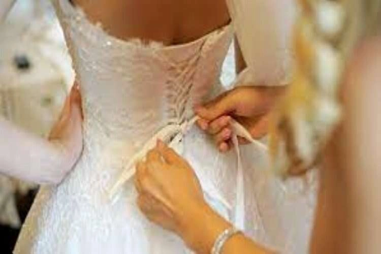 Rüyada gelinlik görmek ne anlama gelir? Rüyada başkasının gelinlik giydiğini görmek ne anlama gelir? haberinin görseli