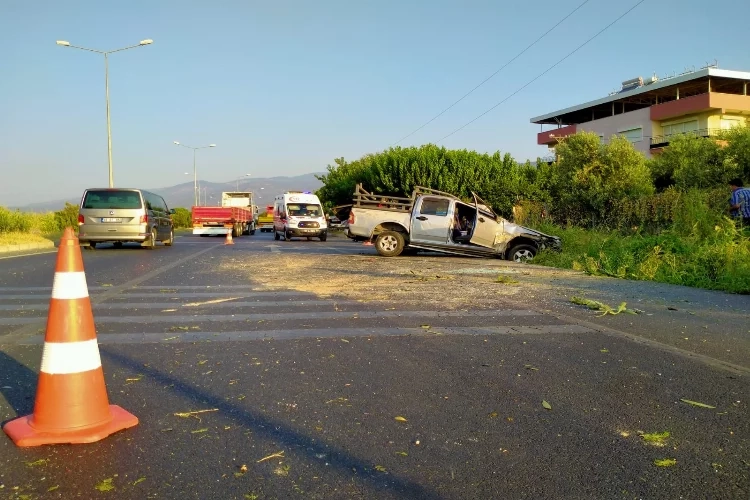 Aydın'da feci kaza: Kamyonet takla attı! haberinin görseli