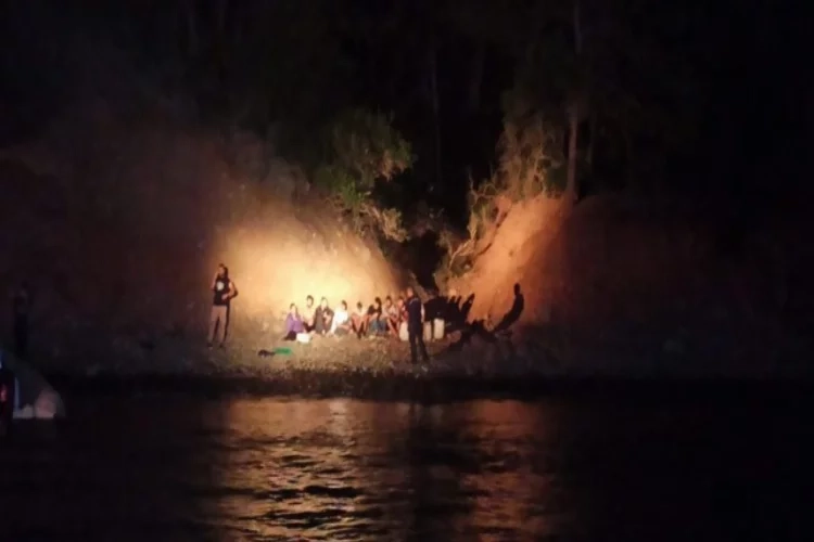 Muğla'da adada düzensiz göçmenler yakalandı haberinin görseli