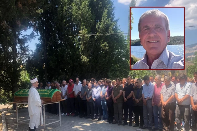 Köy muhtarı kalbine yenik düştü haberinin görseli