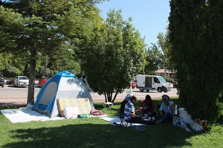 Malatya diken üstünde... Evlerini terk ettiler haberinin görseli