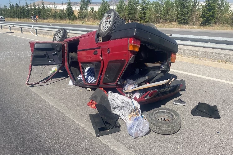 Afyonkarahisar'da korkunç kaza: Yaralılar var! haberinin görseli