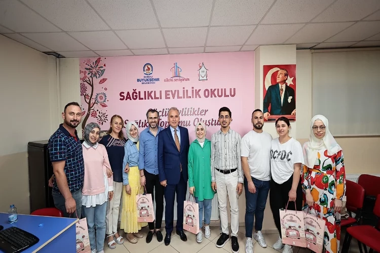 Denizli’de evlilik okulunda bir dönem daha sona erdi