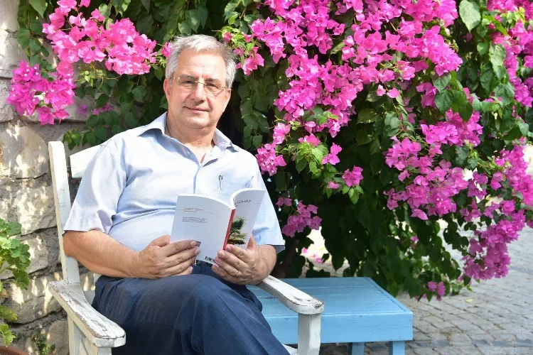 Şiire yeni bir soluk; ‘Rüzgarla Gelenler’ haberinin görseli