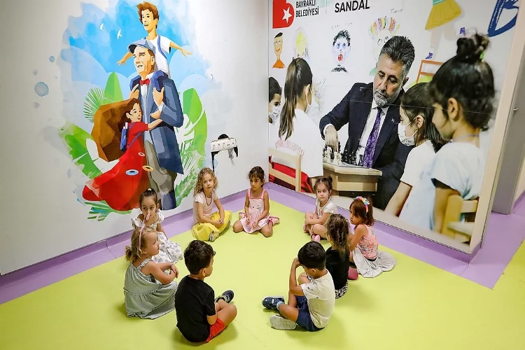 İzmir’de kendi anaokullarının adını minikler belirledi