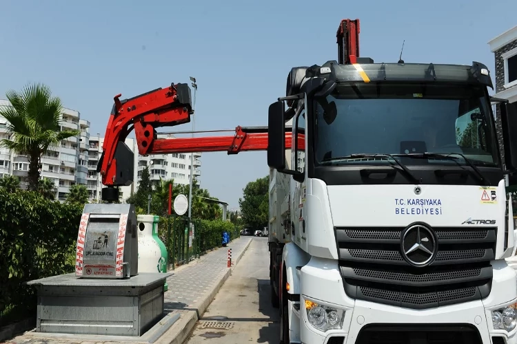 Karşıyaka’da çevre kirliliğine karşı yer altı konteyner sistemi