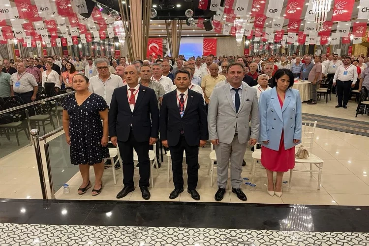 Menemen’de sandıklar kuruldu: Kongreden ilk mesajlar… haberinin görseli