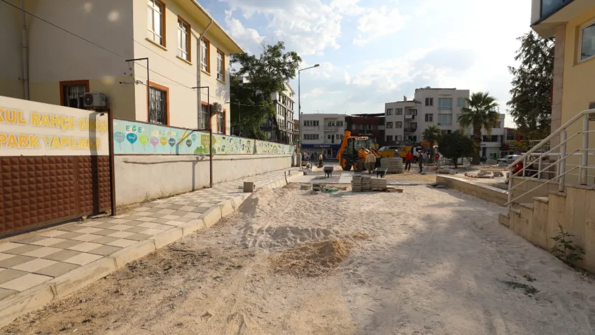 Menderes meydanı_ilkses (3)