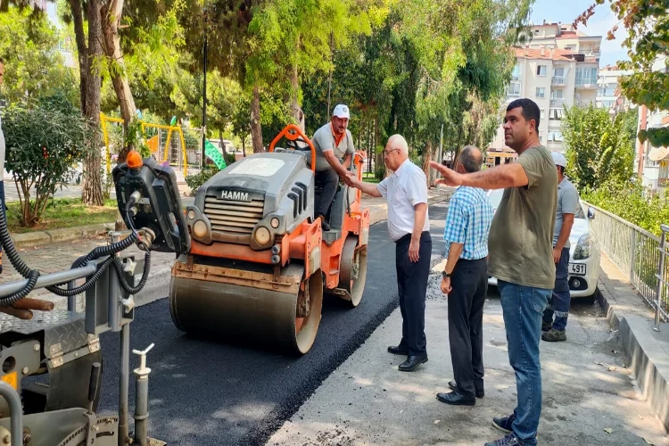 Karabağlar'da asfaltlama çalışması hız kazandı