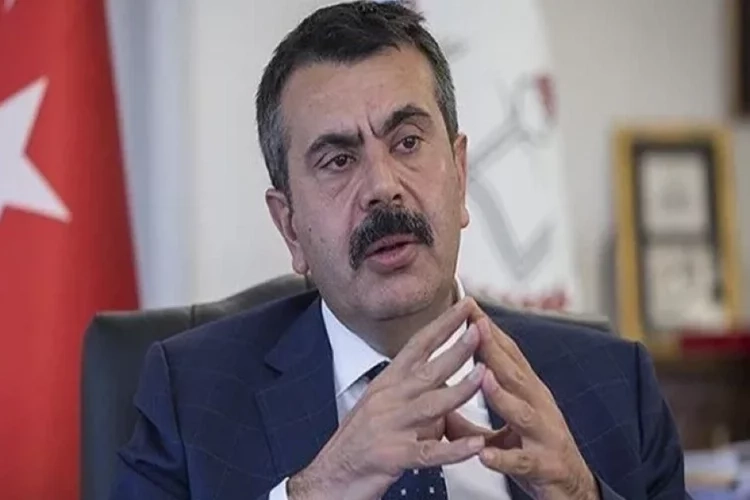 Bakan Tekin tartışmaya neden olan atamayla ilgili konuştu haberinin görseli