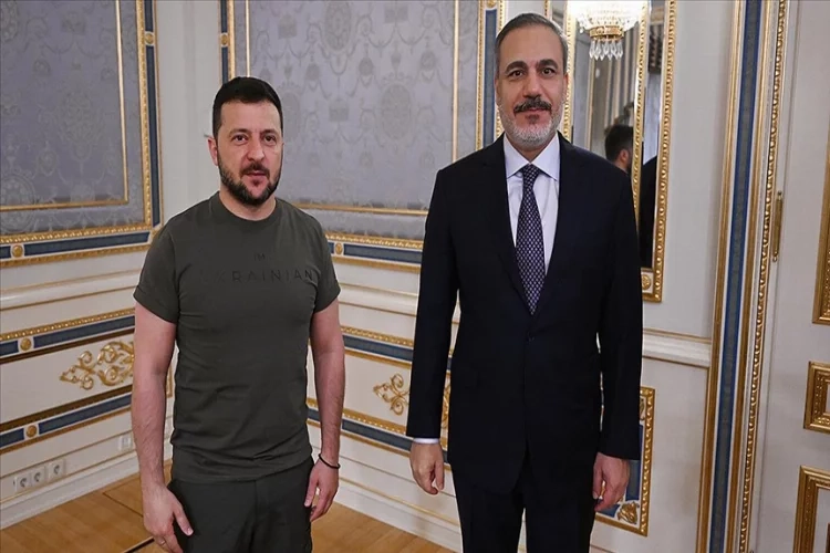 Bakan Fidan ve Zelenskiy'den 'barış' buluşması haberinin görseli