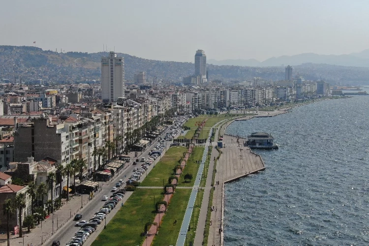 İzmir'de öğrencilerin kiralık ev telaşı: Sınavı kazandılar ama... haberinin görseli