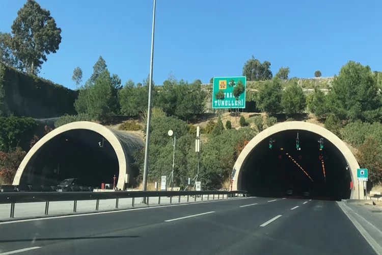 İzmir’de yarın trafiğe çıkacaklar dikkat! O yol kapalı olacak haberinin görseli