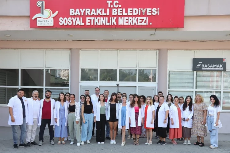 Bayraklılı öğrencilerden YKS başarısı haberinin görseli