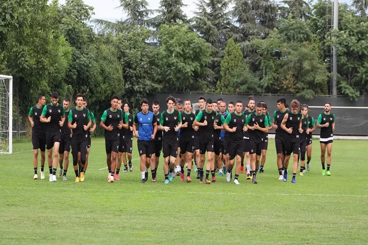 Denizlispor ligin ilk maçından puan alamadı haberinin görseli