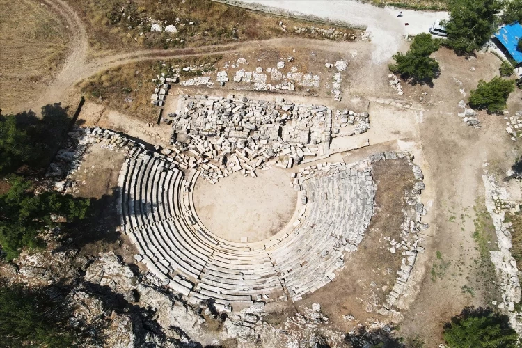 Muğla'daki antik kentte deprem izlerine rastlandı haberinin görseli