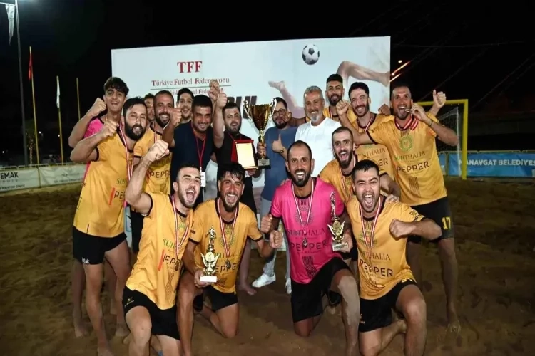 Plaj Futbol Ligi, Manavgat etabı şampiyonu belli oldu haberinin görseli
